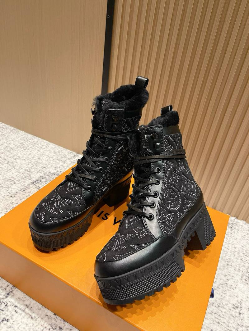 Women Louis Vuitton Shoes-535